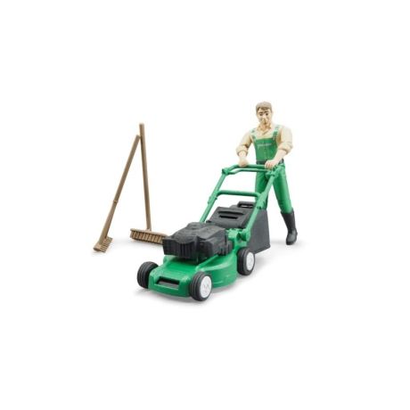 Tuinman met grasmaaier en gereedschap 