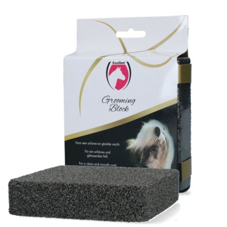 Excellent grooming block paard