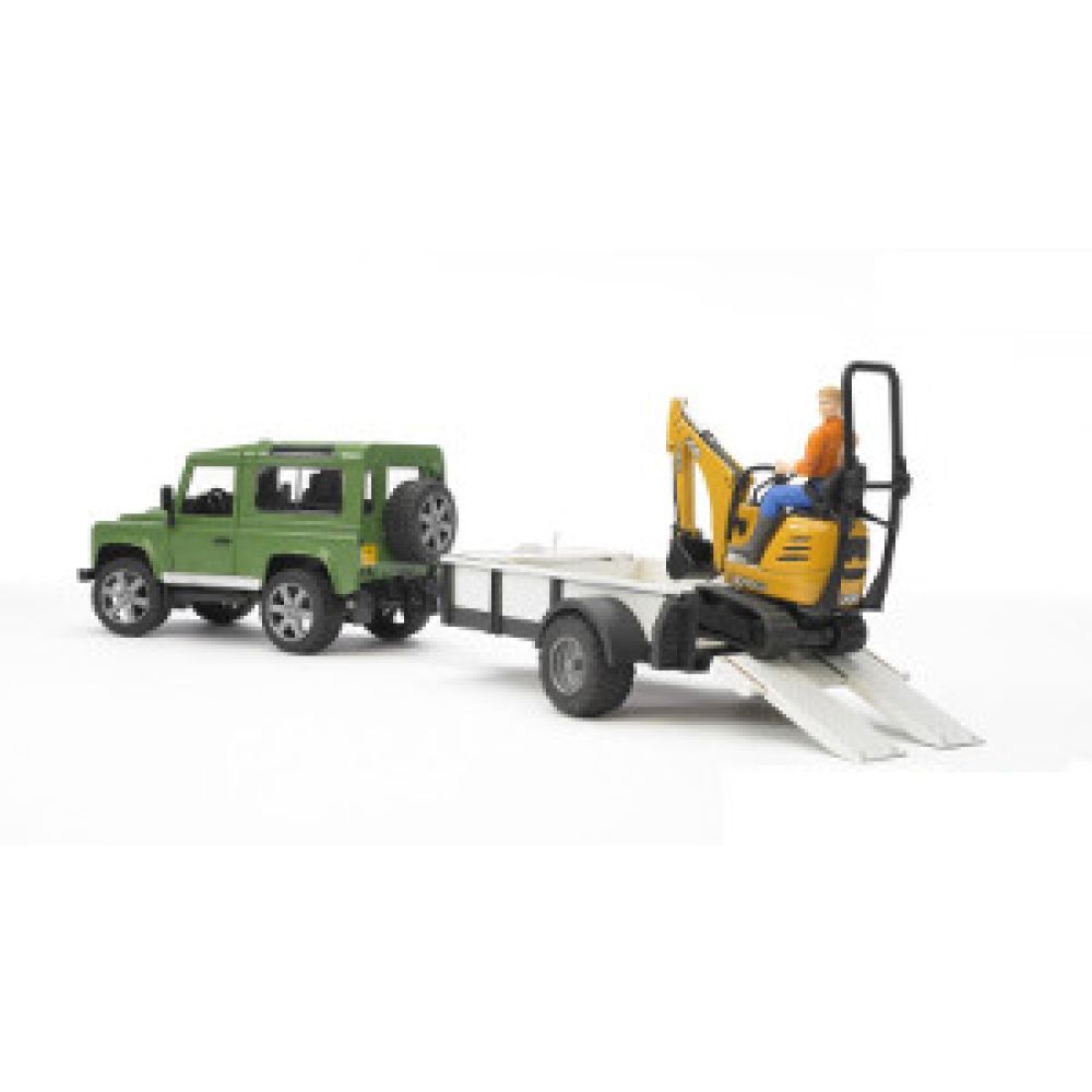 Bruder land rover met aanhanger en JCB mini graafmachine 